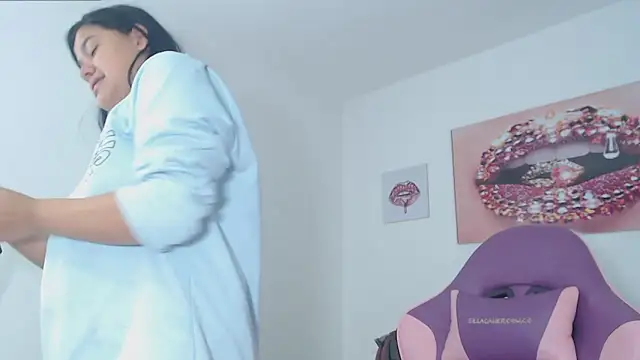 April Becker online show from 02.01.26