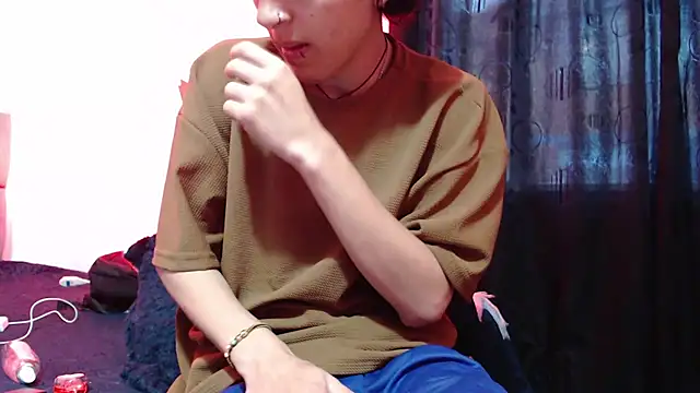 NaytonFreeman online show from 11.26.25