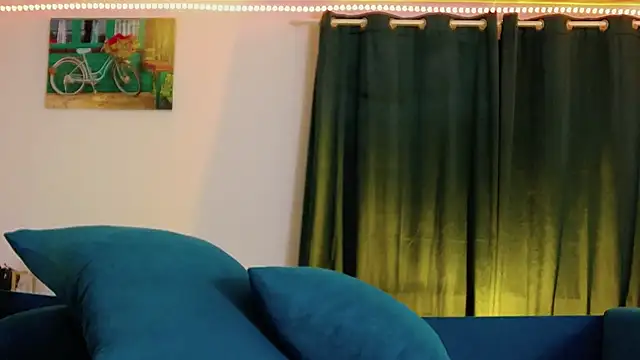 ScarlettNoirr online show from 04.28.26