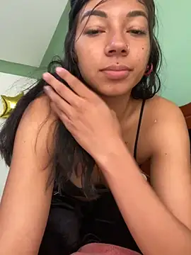 Lesly777  online show from 10.23.25