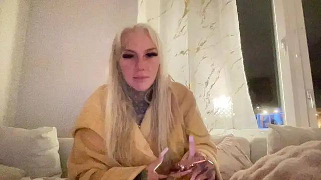 Snapshot of paulinaalatalo chatting on 02.26.26 paulinaalatalo online show from 02.26.26