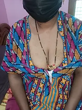Snapshot of KannadaTamilTeluguBeauty chatting on 05.30.26 KannadaTamilTeluguBeauty online show from 05.30.26