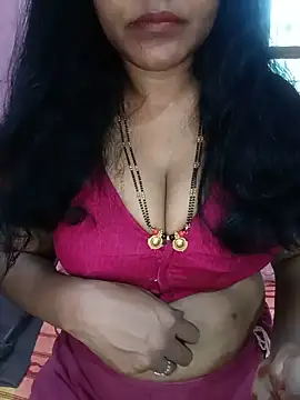 Snapshot of KannadaTamilTeluguBeauty chatting on 06.03.26 KannadaTamilTeluguBeauty online show from 06.03.26