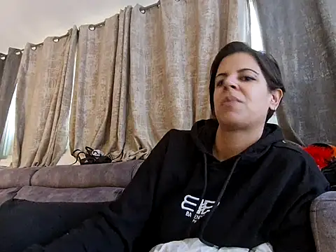 Alexis21821 online show from 11.17.25