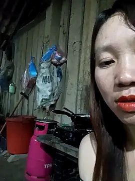 bonnie-00 online show from 04.30.26