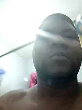 Snapshot of Elsuave28 chatting on 09.12.25 Elsuave28 online show from 09.12.25