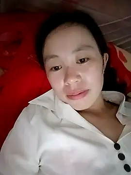 Snapshot of lyuyenkk chatting on 09.19.25 lyuyenkk online show from 09.19.25