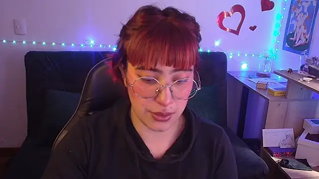 Miacatsito3 online show from 04.23.26