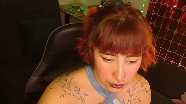 Miacatsito3 online show from 04.30.26