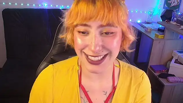 Miacatsito3 online show from 06.05.26