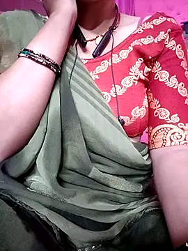 Snapshot of AnjaliKapoor chatting on 10.27.25 AnjaliKapoor online show from 10.27.25