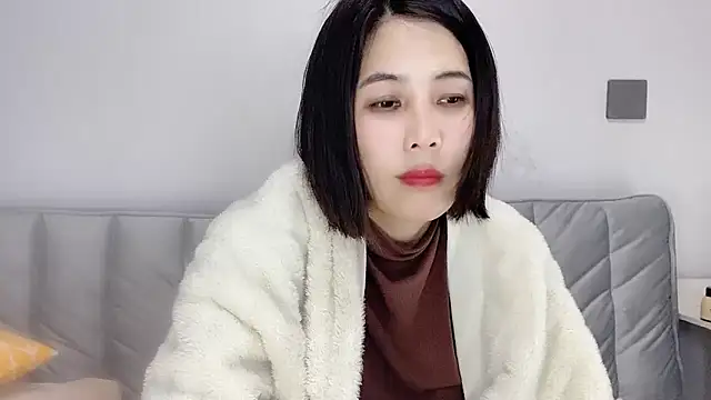 Snapshot of Miraitowa_ chatting on 02.10.26 Miraitowa online show from 02.10.26