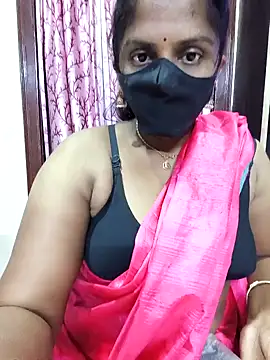 Snapshot of Sowjanya-telugu chatting on 10.17.25 Sowjanya-telugu online show from 10.17.25