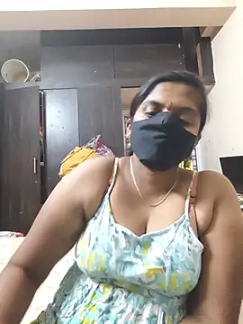 Snapshot of Sowjanya-telugu chatting on 11.16.25 Sowjanya-telugu online show from 11.16.25