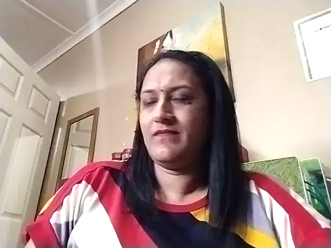 Indiansexyboobs18 online show from 06.17.26