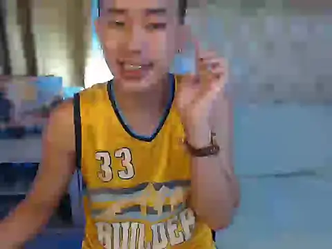 Snapshot of mr_chandy chatting on 11.03.25 mr chandy online show from 11.03.25