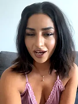 Mia spicyy online show from 11.04.25