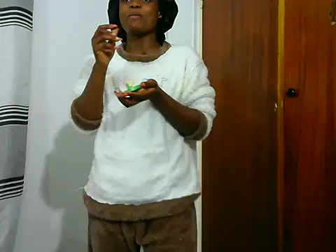 BlondieBitch online show from 06.07.26