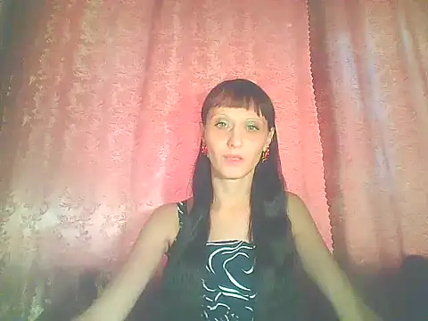 Snapshot of Irivana chatting on 10.07.25 Irivana online show from 10.07.25