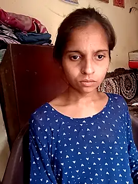 Saloni-Gupta online show from 10.22.25