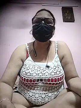 thehotlady online show from 10.31.25