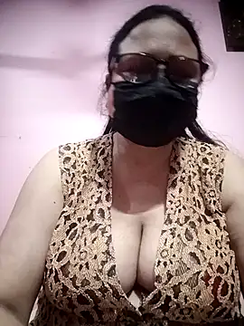 thehotlady online show from 11.20.25