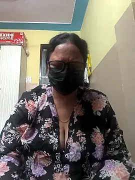 thehotlady online show from 04.29.26