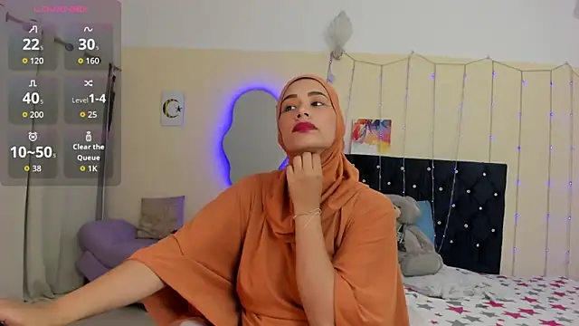 ShanaJamil online show from 04.29.26