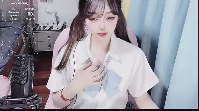 Lucky Cici online show from 07.25.26
