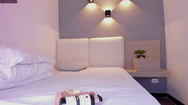 selena monroy online show from 11.16.25