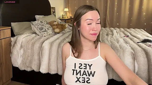 Amelia Ray  online show from 05.02.26