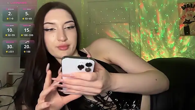 Jessasmith online show from 04.28.26