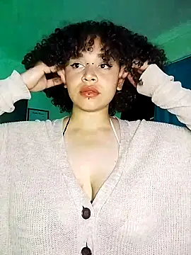 Julie wallace online show from 04.15.26