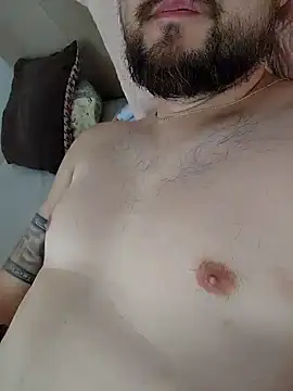 Snapshot of rola_interior chatting on 10.02.25 rola interior online show from 10.02.25