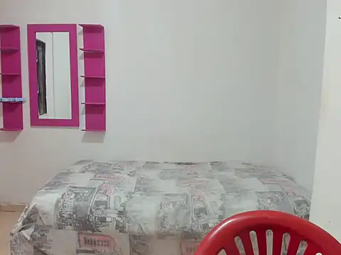 naty lan11 online show from 09.28.25