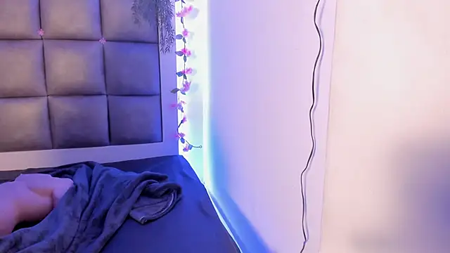 abbiecollins js online show from 02.03.26