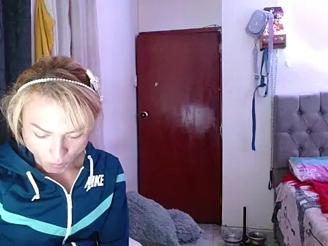 skarleth hot21 online show from 02.03.26