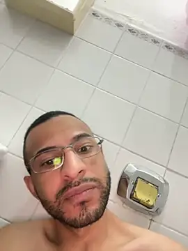 pauzudomoreno1 online show from 12.17.25