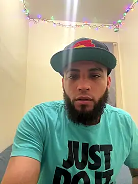 LeoPR00 online show from 12.20.25