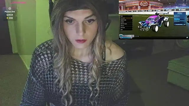 Snapshot of EnbyGamerChick chatting on 09.20.25 EnbyGamerChick online show from 09.20.25