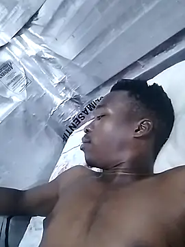 Snapshot of Msoon001 chatting on 03.25.26 Msoon001 online show from 03.25.26