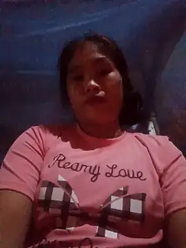 Luyen004 online show from 09.18.25