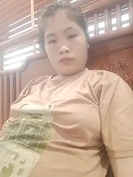 Luyen004 online show from 10.14.25