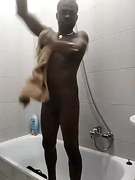 Snapshot of Kwasi-a chatting on 10.20.25 Kwasi-a online show from 10.20.25