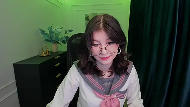 MeLLSawertyq online show from 09.23.25