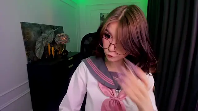 MeLLSawertyq online show from 04.01.26