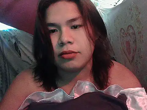 Huntrix2025 online show from 06.15.26