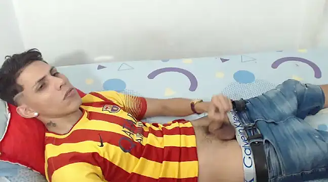 Snapshot of kingfm chatting on 01.09.25 kingfm online show from 01.09.25