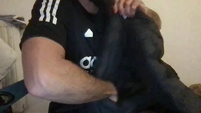 Snapshot of flambeur93 chatting on 11.18.25 flambeur93 online show from 11.18.25