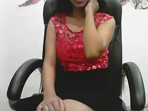 Snapshot of short_girl_ chatting on 06.08.26 short girl online show from 06.08.26